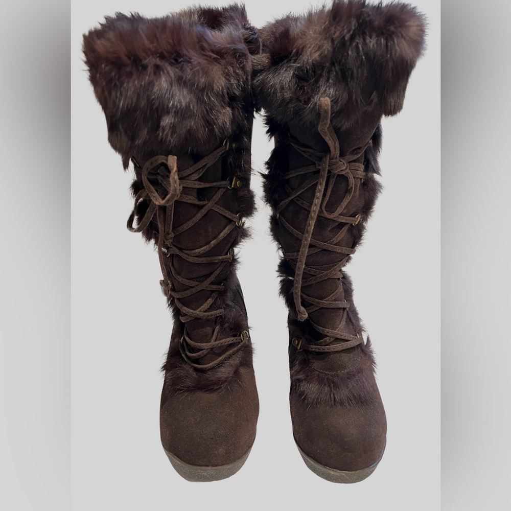 Bearpaw Boots (almost new)